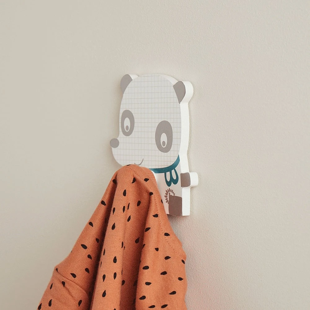 Bieco Spielwaren Kindergarderobe Panda In Weiß - Image 9