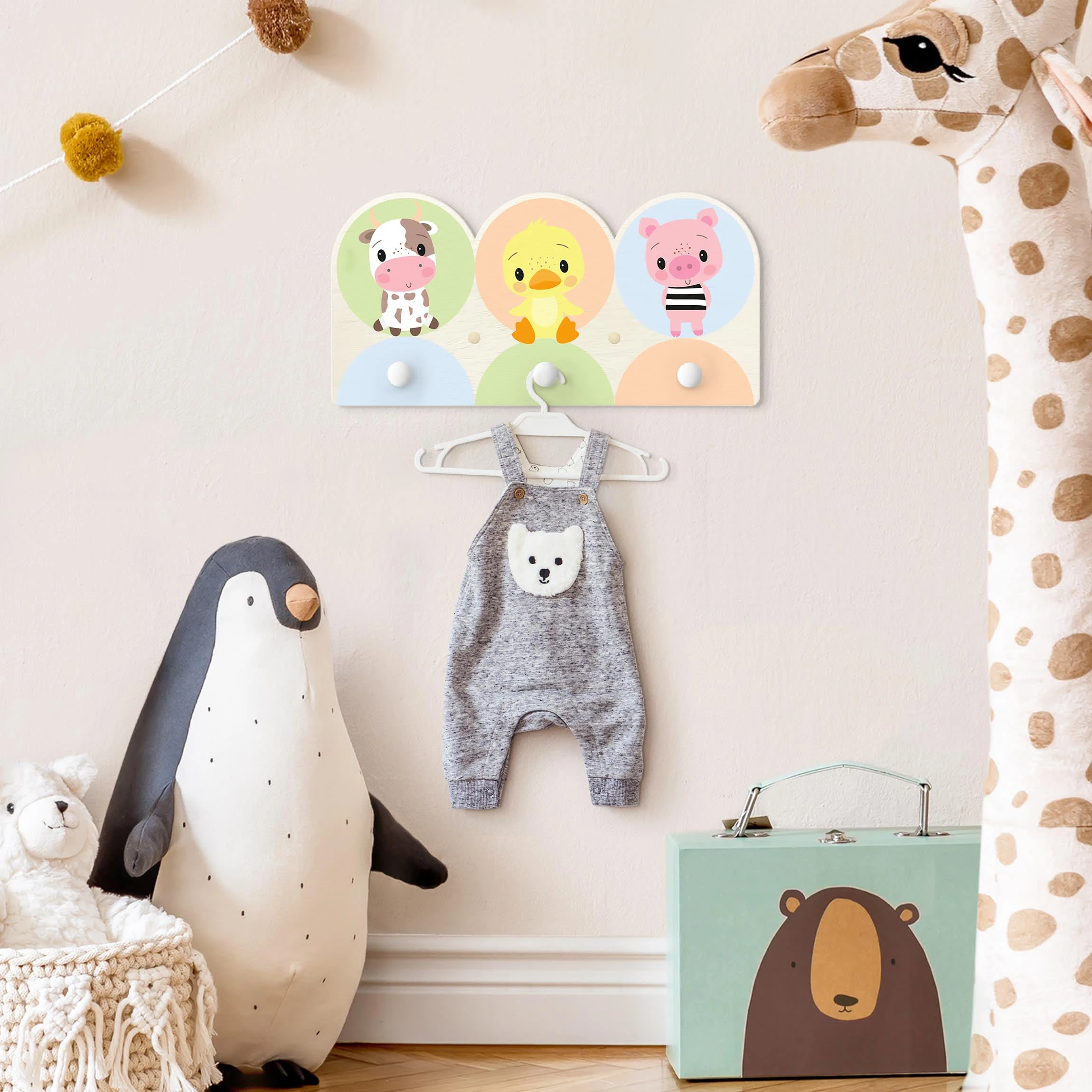 WallArt Kindergarderobe Holz - Kuh Küken Schwein In Pastell - Image 3