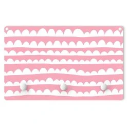 WallArt Kindergarderobe Holz - Weiße Wolkenbänder Im Rosanen Himmel In Rosa