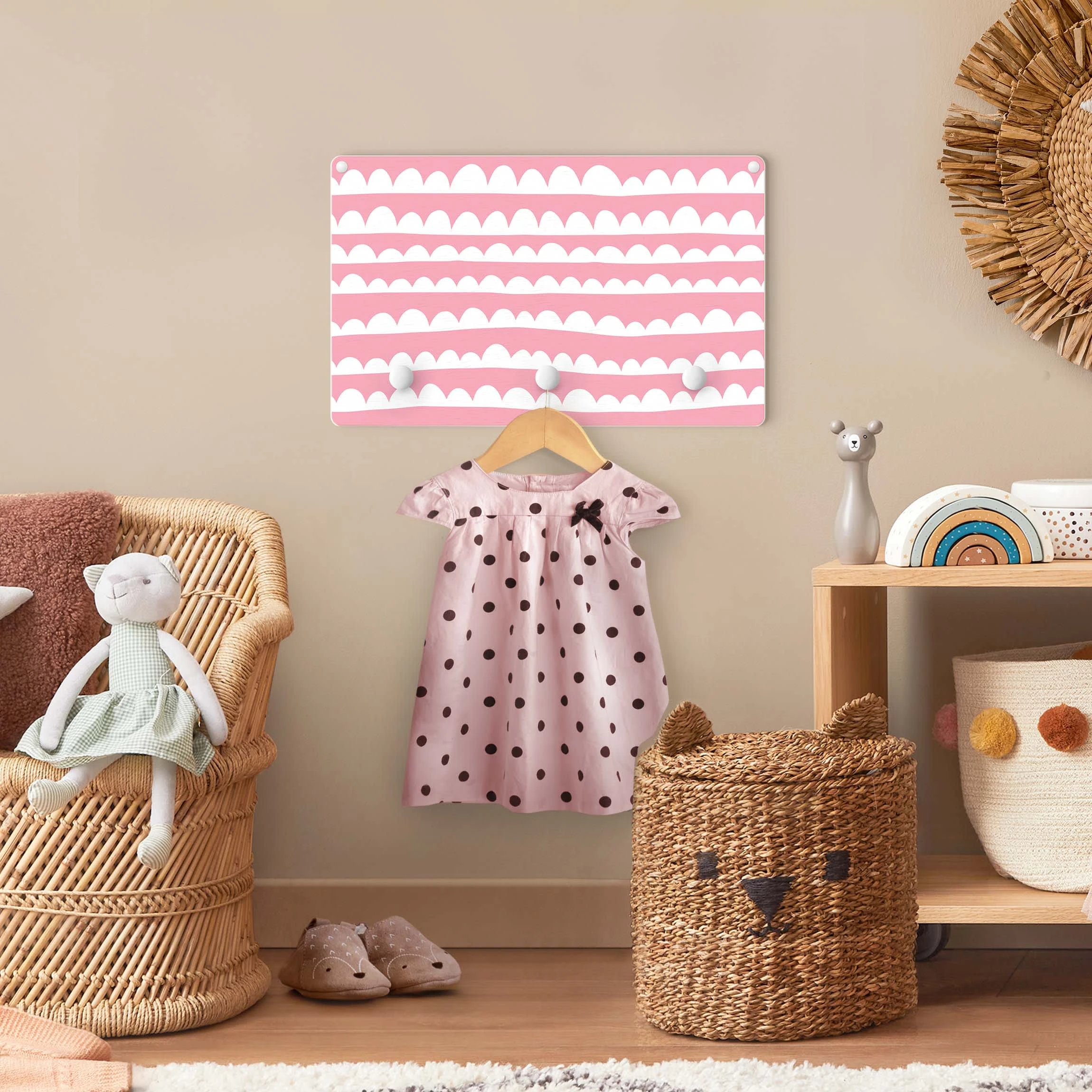 WallArt Kindergarderobe Holz - Weiße Wolkenbänder Im Rosanen Himmel In Rosa - Image 4